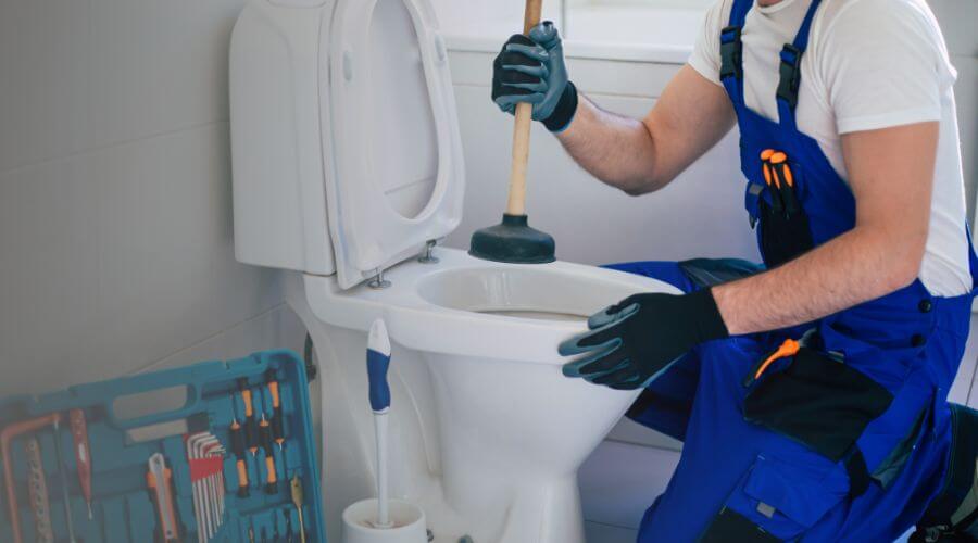 Professional septic pumping service in Mallard, IA